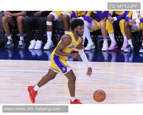 夸梅表示布朗尼若能掌握我的技巧将有机会上ESPN集锦否则应接受批评